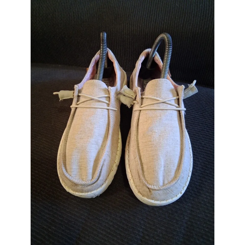 Hey Dude Wendy Chambray White‎ Nut Womens Size 7 Regular Flats Shoes